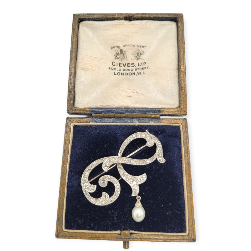 Edwardian diamond and pearl pin
SKU: 6408