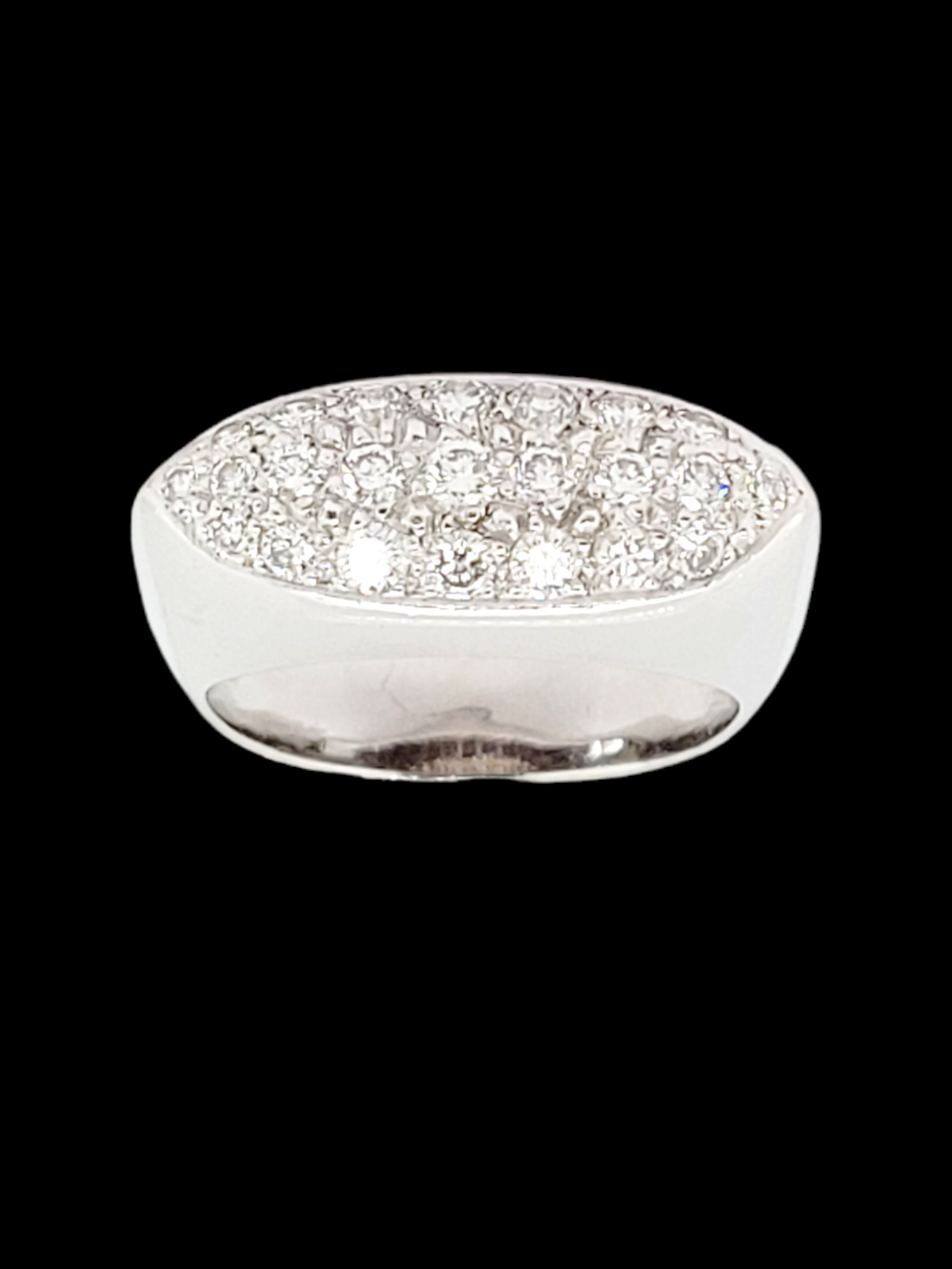 Stylish French pave diamond ring
SKU: 6842