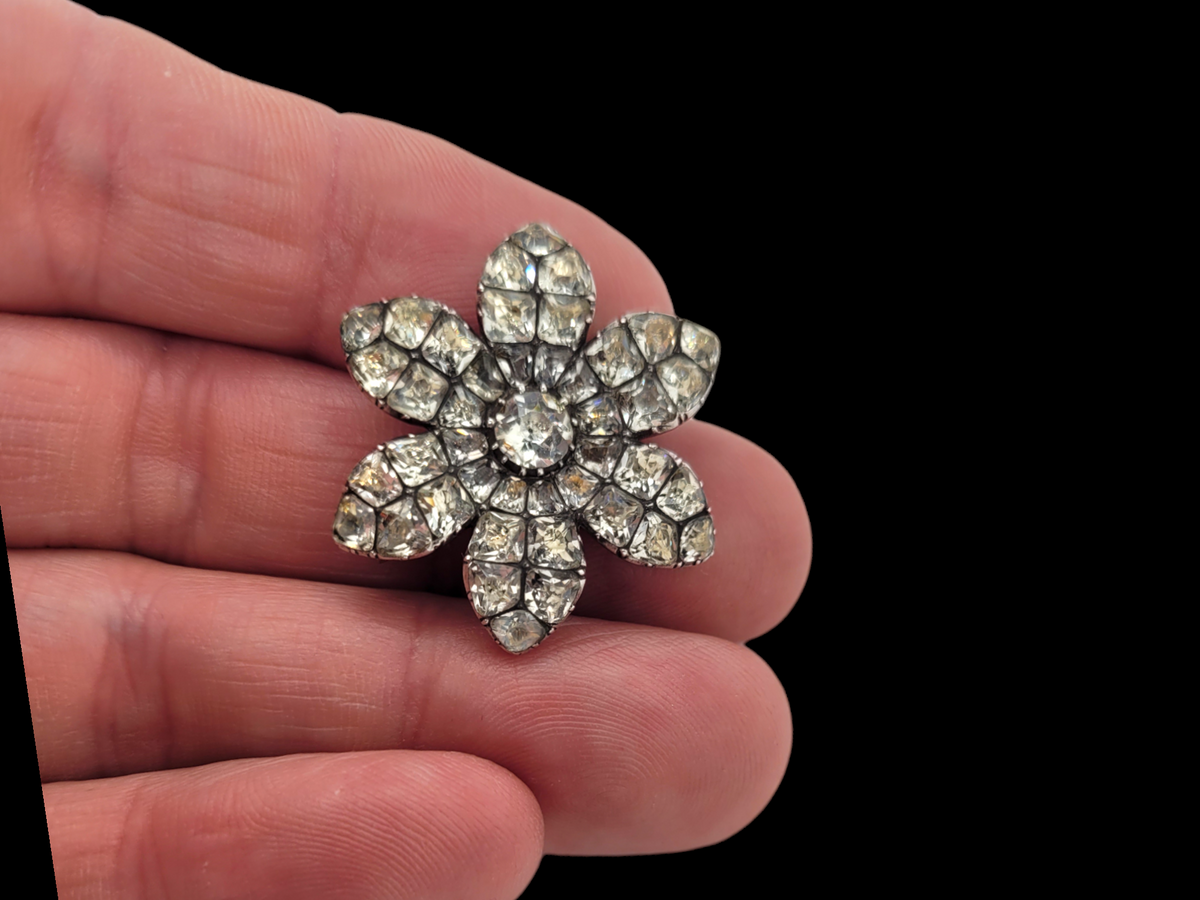 Georgian Jessmine brooch
SKU: 7684