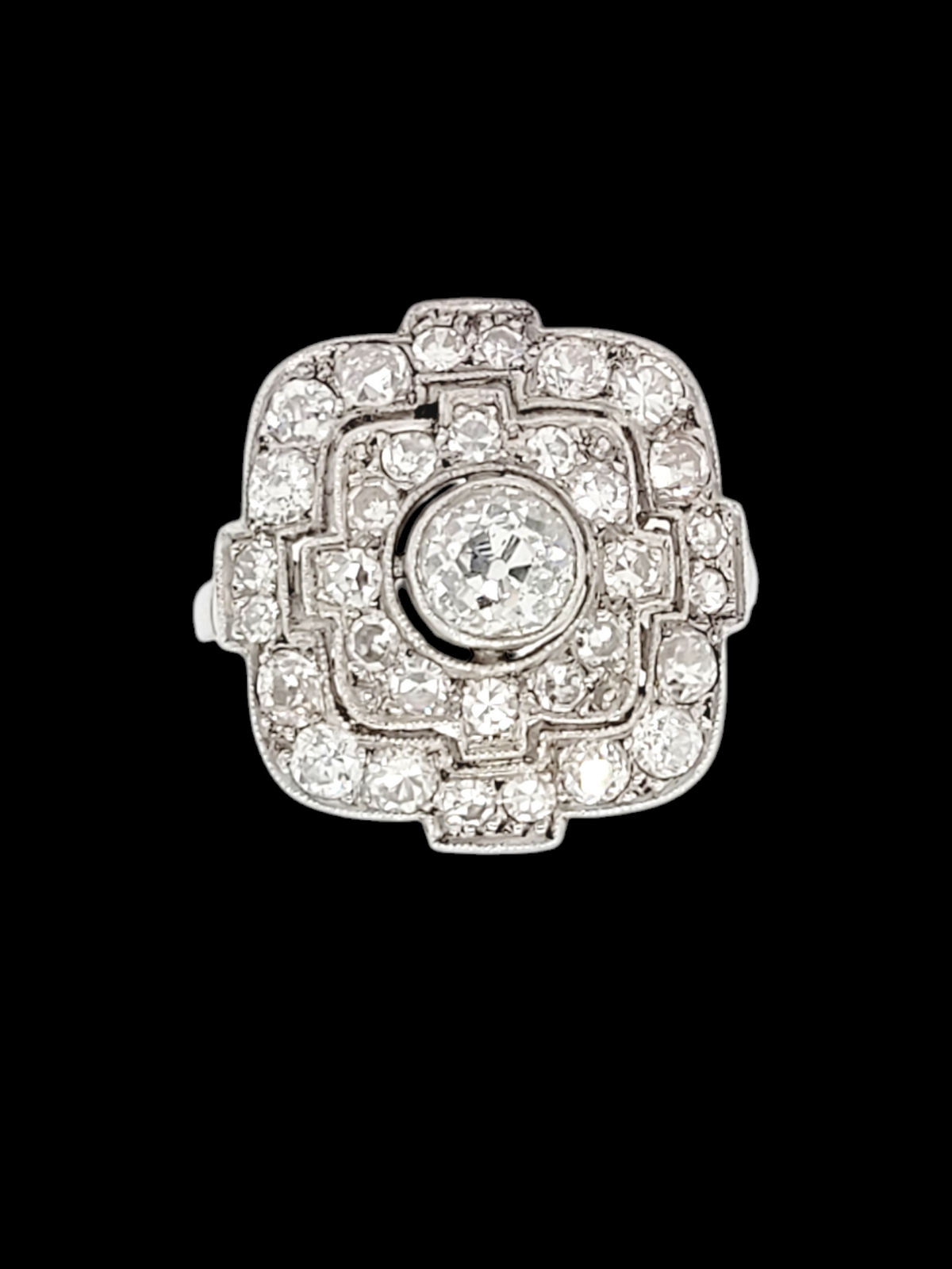 Art deco 1920's geometric diamond cluster ring
SKU: 7737