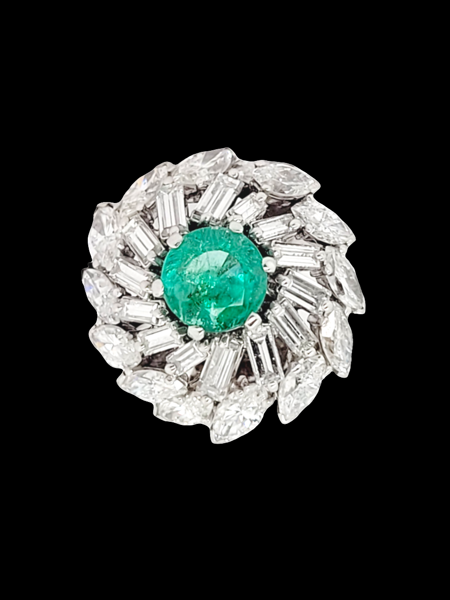 Emerald and marquise and baguette cuts diamond cocktail ring
SKU: 6741