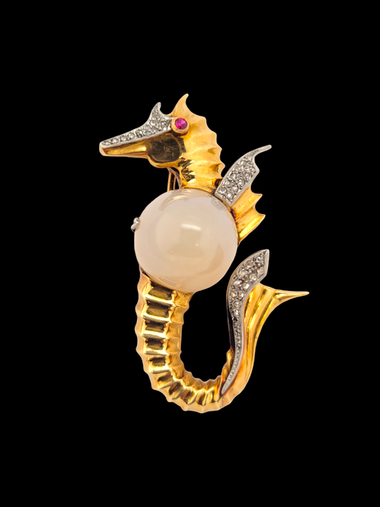Unusual Cutie vintage sea horse
SKU: 7115