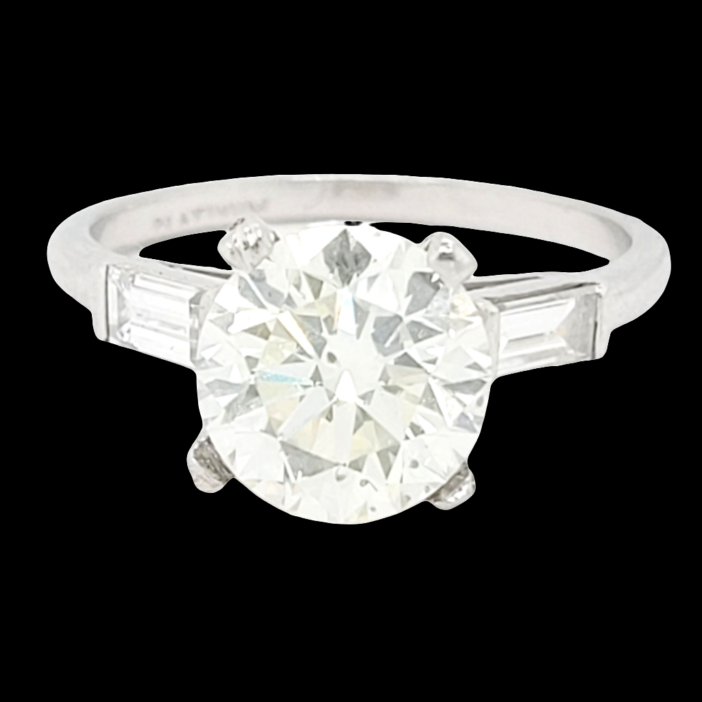 2.54ct diamond solitaire and baguette diamond engagement ring

SKU: 6471