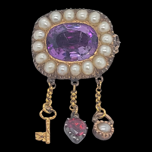 Heart lock and key brooch

SKU: 6494