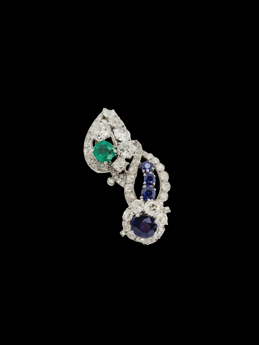 Vintage Cartier sapphire and diamond double clip brooch
SKU: 8408