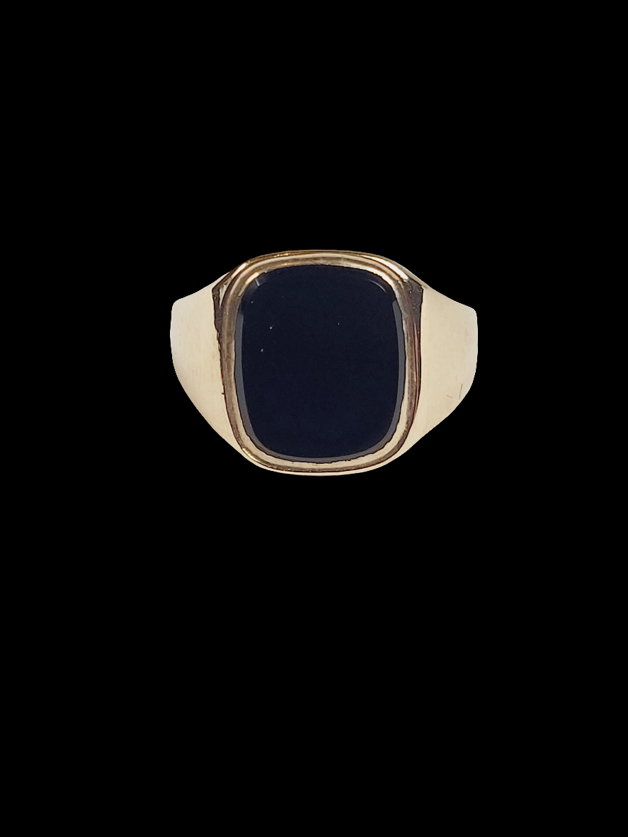 Cushion shaped onyx 9ct gold signet ring sku 8449