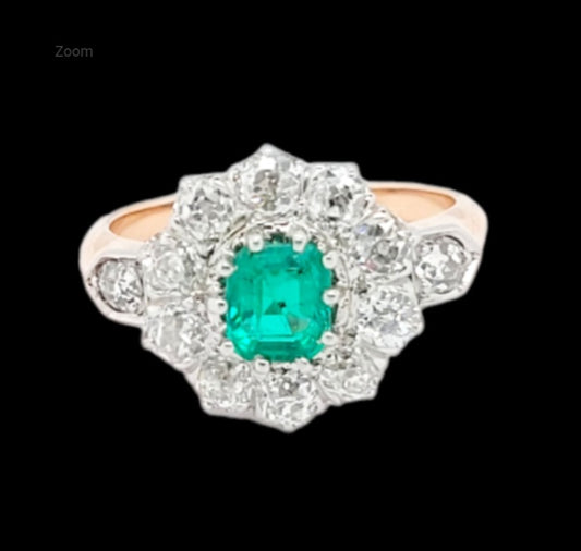 Antique emerald and diamond cluster engagement ring
SKU: 6673
