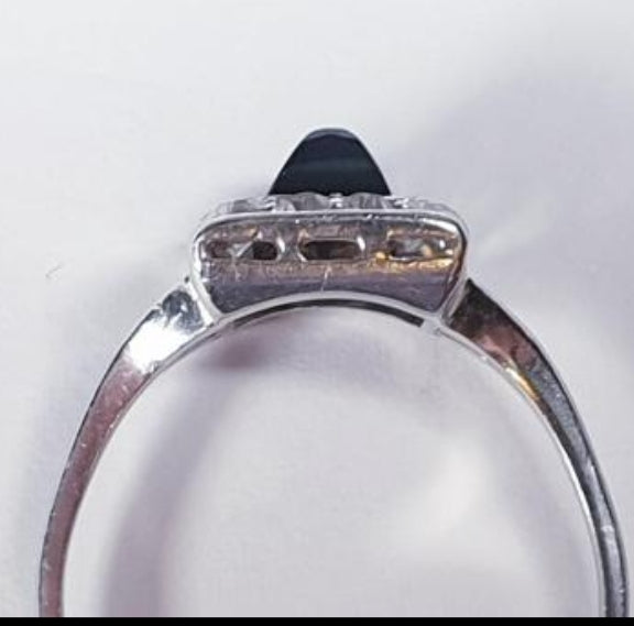 Art Deco Sugar Loaf Sapphire and Diamond Engagement Ring
SKU: 3294