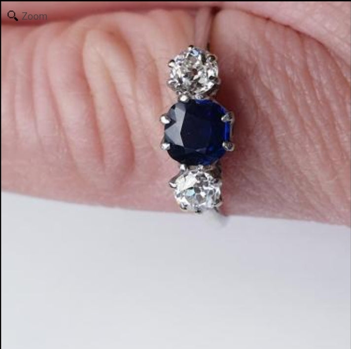 Sapphire and diamond engagement ring
SKU: 4220