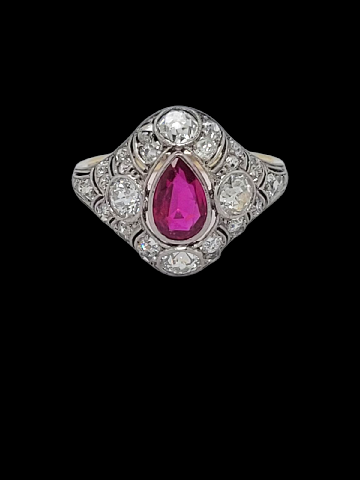 Gorgeous Edwardian ruby and diamond ring
SKU: 8036