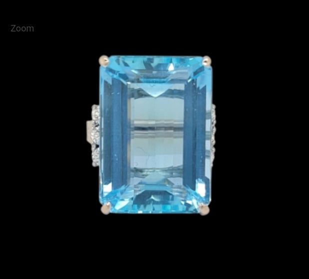 Vintage aquamarine and diamond dress ring
SKU: 8188