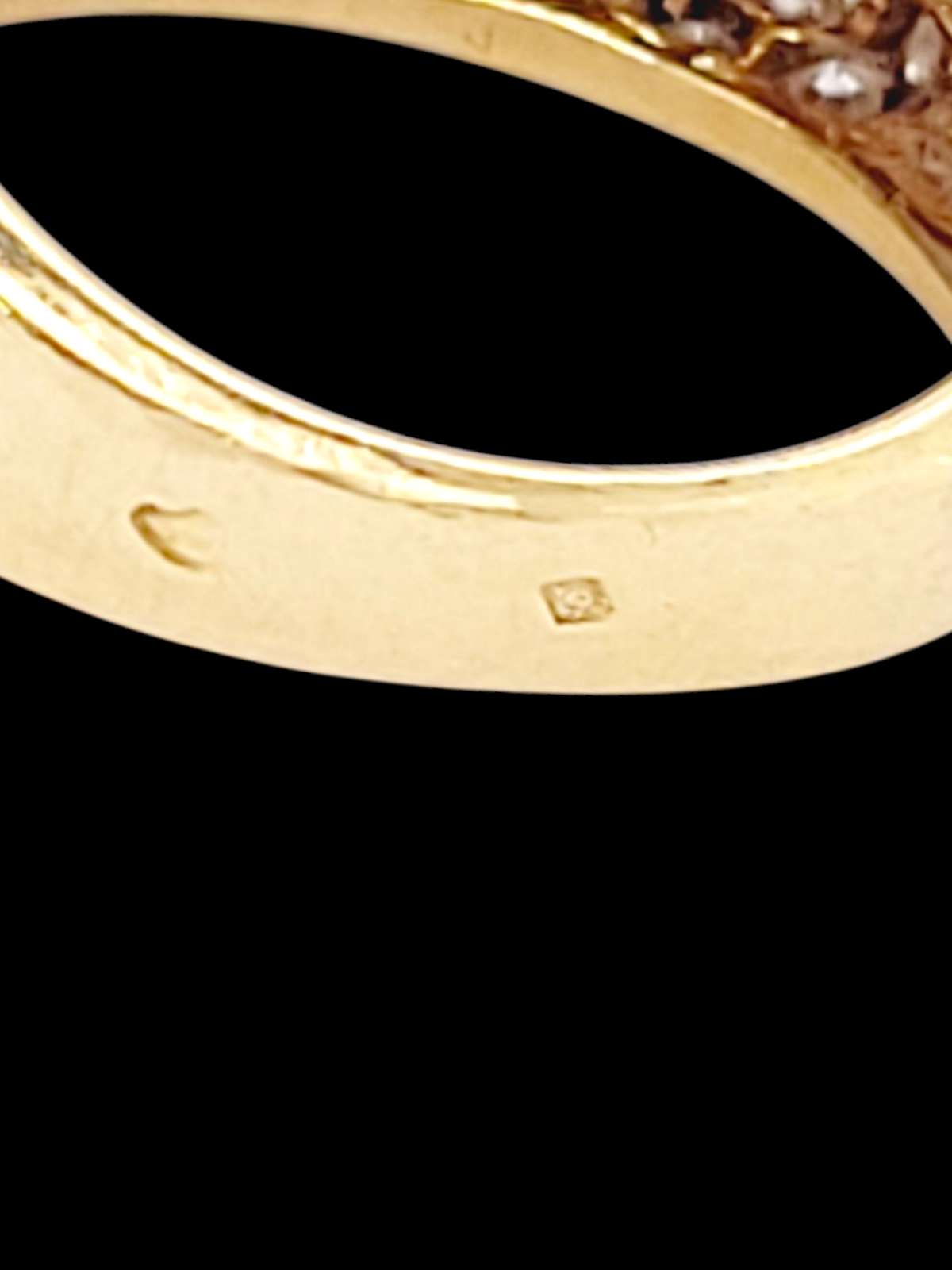 Cool sapphire and diamond dress ring
SKU: 8112
