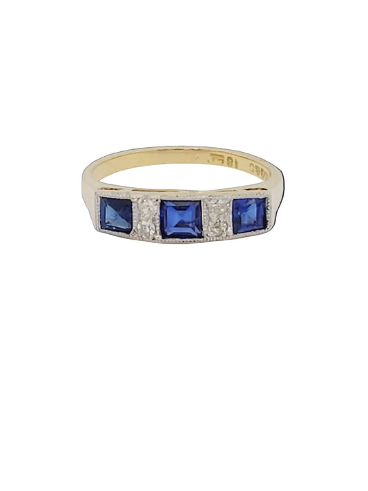 Grays Antique sapphire engagement 