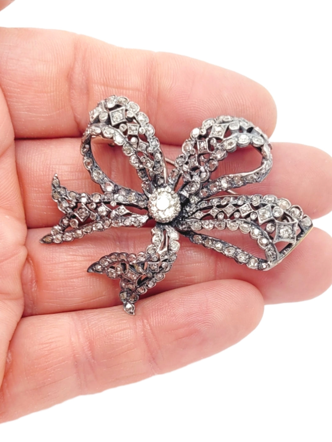 Antique diamond bow brooch