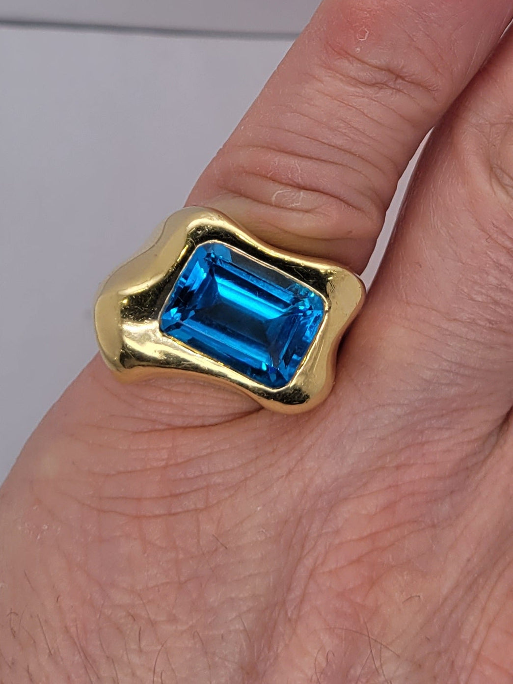 Vintage blue topaz dress ring
sku 8547